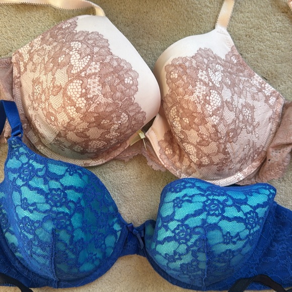 Lot of 4 Victoria’s Secret Bras - Picture 4 of 6